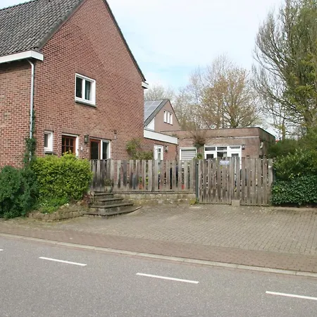 Holiday Gulpdal Vakantiewoningen. * Gulpen